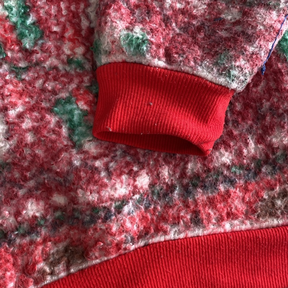 Christmas themed ugly crew neck sweater 🎁 - Picture 6 of 17
